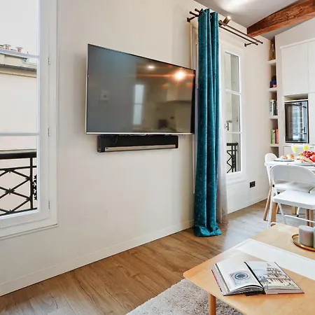 Daire Bnbnova - 1br - Eiffel Tower & Champ De Mars *